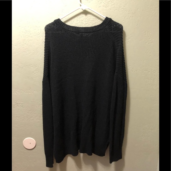 Free for all Size Large Long black sweater
